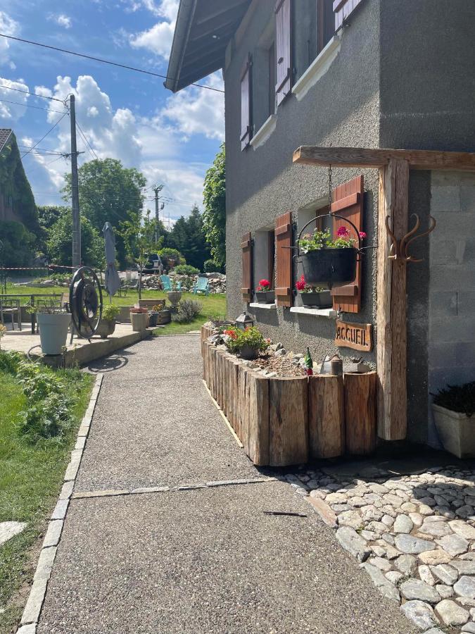 Maison D'Hotes Des Bassins D'Oche Saint-Paul-en-Chablais Exterior foto